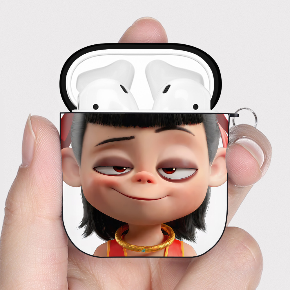 （画像用） Ne Zha 2 ナタ 魔童の大暴れ AirPods 第2世代保護ケース ハードシェル ブラック 耐衝撃・防指紋・カラビナ付き