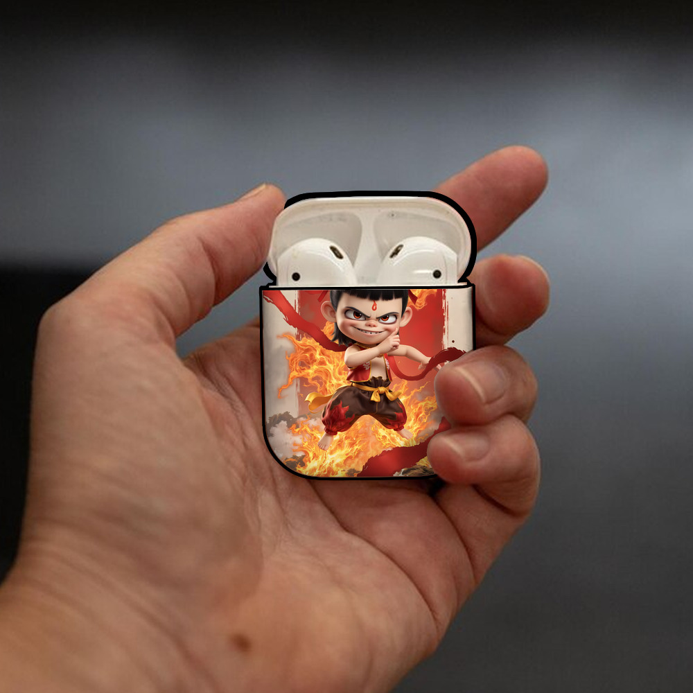 Ne Zha 2 ナタ 魔童の大暴れ AirPods 第2世代保護ケース ハードシェル ブラック 耐衝撃・防指紋・カラビナ付き