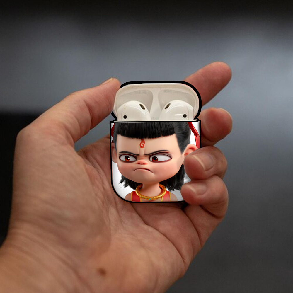 Ne Zha 2 ナタ 魔童の大暴れ AirPods 第2世代保護ケース ハードシェル ブラック 耐衝撃・防指紋・カラビナ付き