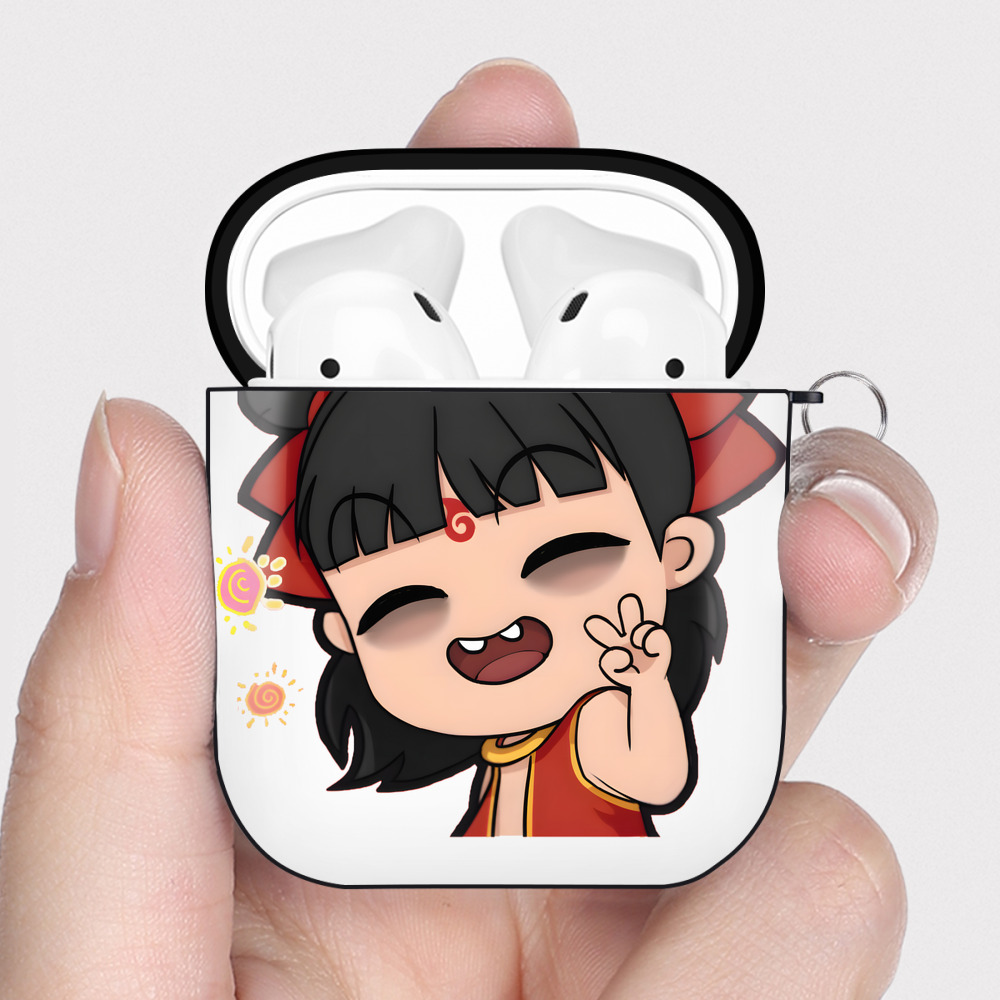 （画像用） Ne Zha 2 ナタ 魔童の大暴れ AirPods 第2世代保護ケース ハードシェル ブラック 耐衝撃・防指紋・カラビナ付き