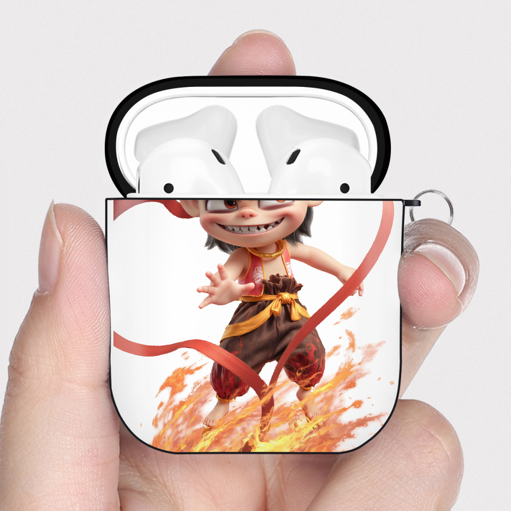 （画像用） Ne Zha 2 ナタ 魔童の大暴れ AirPods 第2世代保護ケース ハードシェル ブラック 耐衝撃・防指紋・カラビナ付き