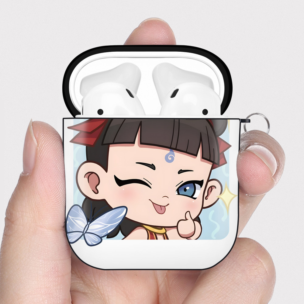 （画像用） Ne Zha 2 ナタ 魔童の大暴れ AirPods 第2世代保護ケース ハードシェル ブラック 耐衝撃・防指紋・カラビナ付き