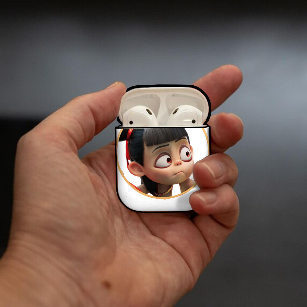 Ne Zha 2 ナタ 魔童の大暴れ AirPods 第2世代保護ケース ハードシェル ブラック 耐衝撃・防指紋・カラビナ付き