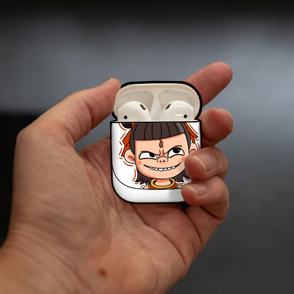 Ne Zha 2 ナタ 魔童の大暴れ AirPods 第2世代保護ケース ハードシェル ブラック 耐衝撃・防指紋・カラビナ付き