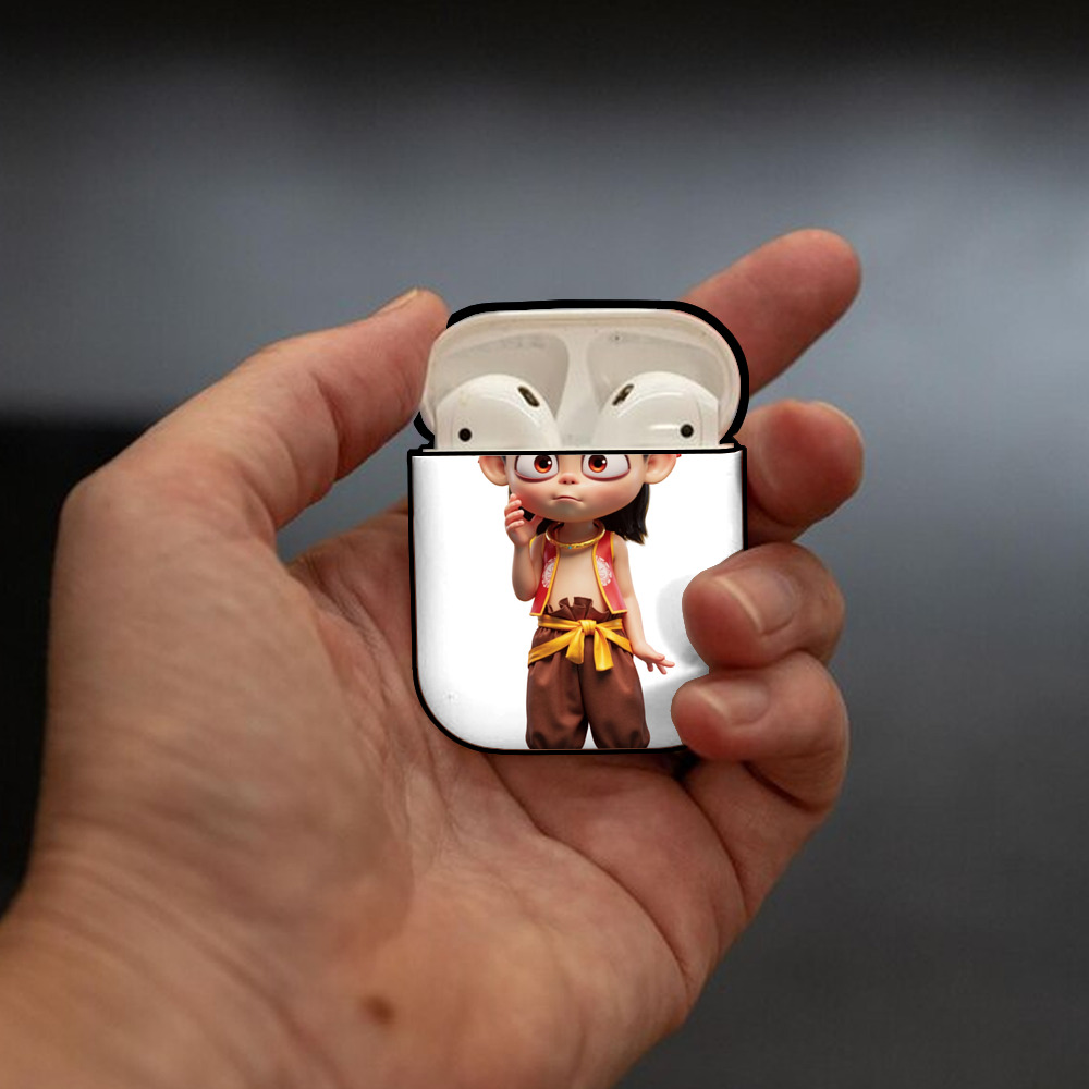 Ne Zha 2 ナタ 魔童の大暴れ AirPods 第2世代保護ケース ハードシェル ブラック 耐衝撃・防指紋・カラビナ付き
