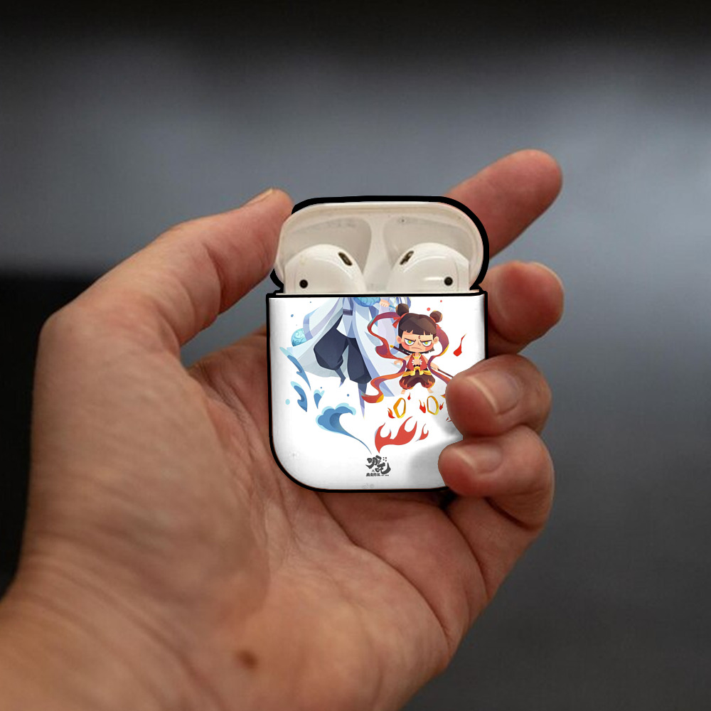 Ne Zha 2 ナタ 魔童の大暴れ AirPods 第2世代保護ケース ハードシェル ブラック 耐衝撃・防指紋・カラビナ付き