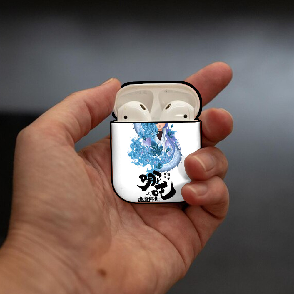 Ne Zha 2 ナタ 魔童の大暴れ AirPods 第2世代保護ケース ハードシェル ブラック 耐衝撃・防指紋・カラビナ付き