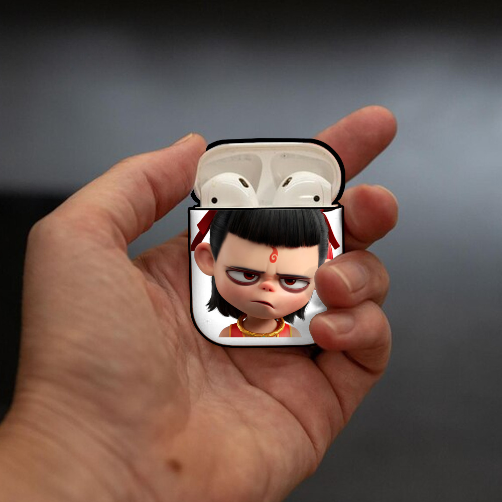 Ne Zha 2 ナタ 魔童の大暴れ AirPods 第2世代保護ケース ハードシェル ブラック 耐衝撃・防指紋・カラビナ付き