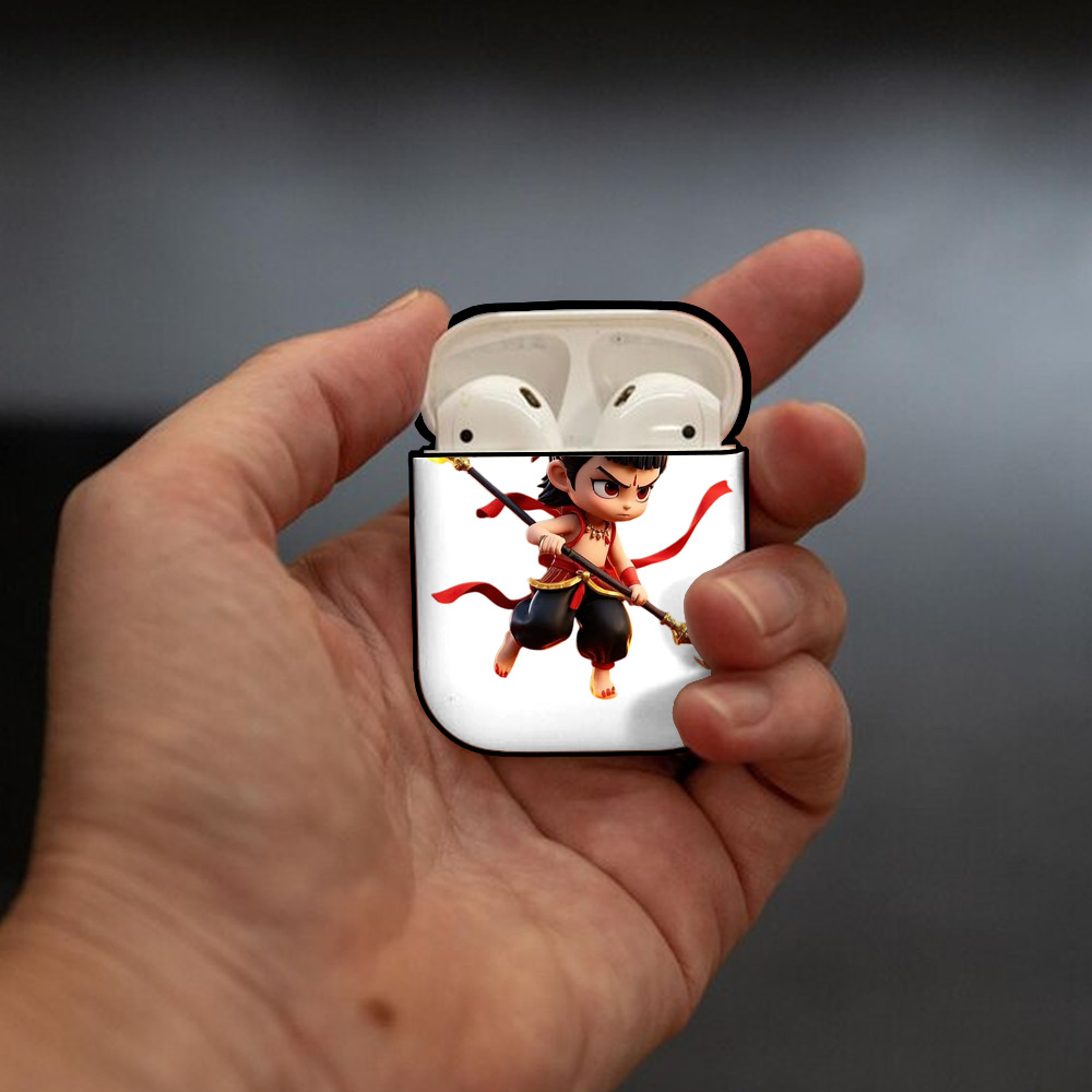 Ne Zha 2 ナタ 魔童の大暴れ AirPods 第2世代保護ケース ハードシェル ブラック 耐衝撃・防指紋・カラビナ付き