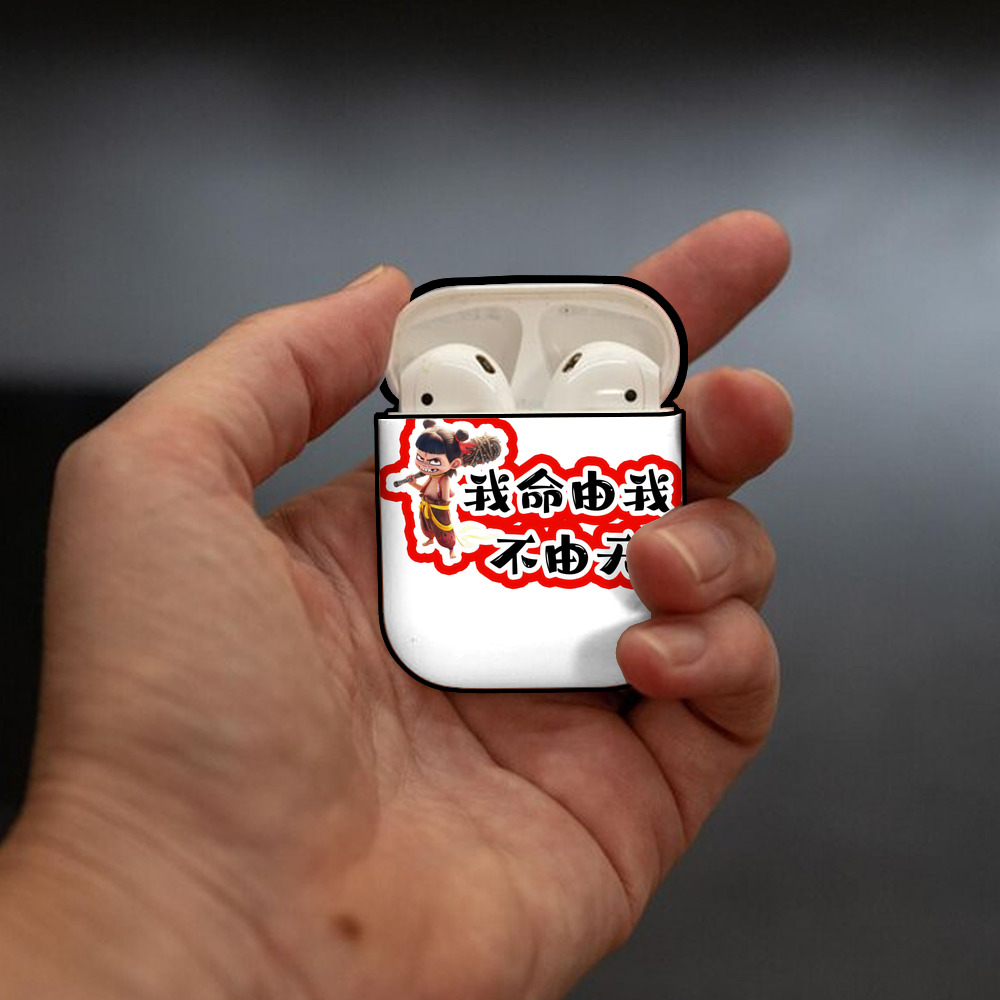 Ne Zha 2 ナタ 魔童の大暴れ AirPods 第2世代保護ケース ハードシェル ブラック 耐衝撃・防指紋・カラビナ付き