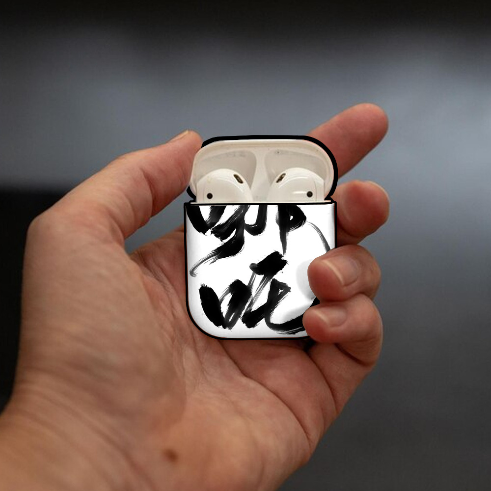 Ne Zha 2 ナタ 魔童の大暴れ AirPods 第2世代保護ケース ハードシェル ブラック 耐衝撃・防指紋・カラビナ付き