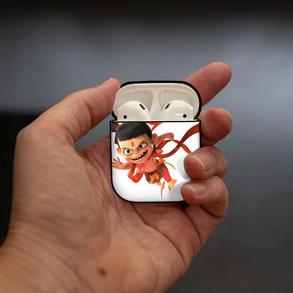 Ne Zha 2 ナタ 魔童の大暴れ AirPods 第2世代保護ケース ハードシェル ブラック 耐衝撃・防指紋・カラビナ付き