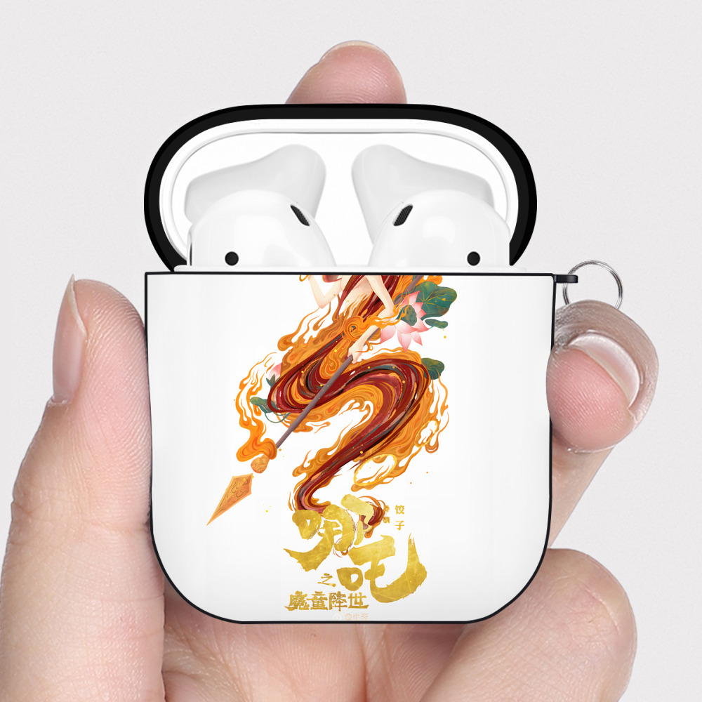 （画像用） Ne Zha 2 ナタ 魔童の大暴れ AirPods 第2世代保護ケース ハードシェル ブラック 耐衝撃・防指紋・カラビナ付き