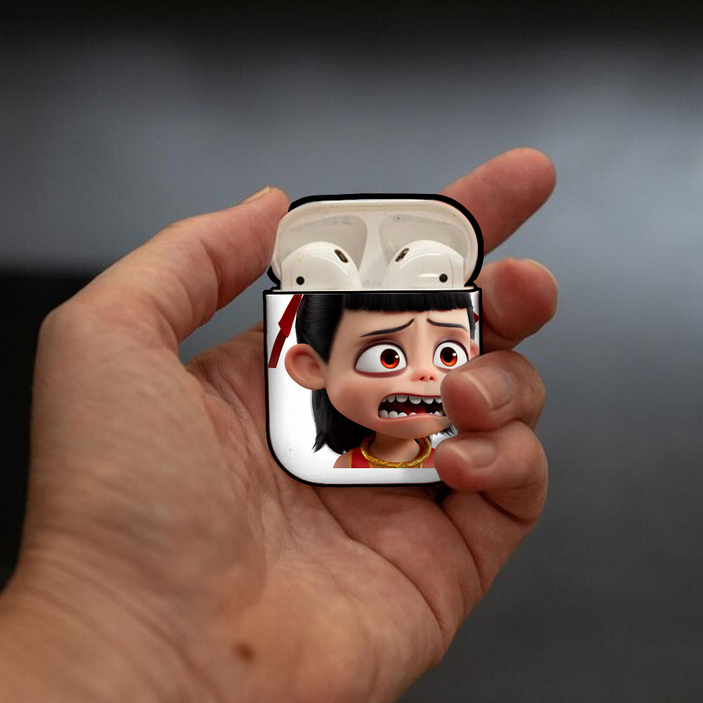 Ne Zha 2 ナタ 魔童の大暴れ AirPods 第2世代保護ケース ハードシェル ブラック 耐衝撃・防指紋・カラビナ付き