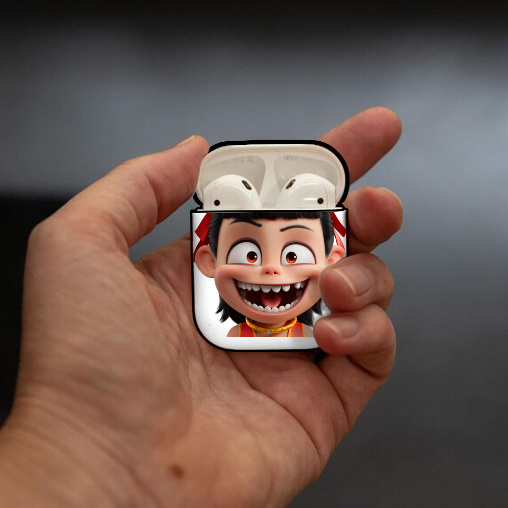 Ne Zha 2 ナタ 魔童の大暴れ AirPods 第2世代保護ケース ハードシェル ブラック 耐衝撃・防指紋・カラビナ付き